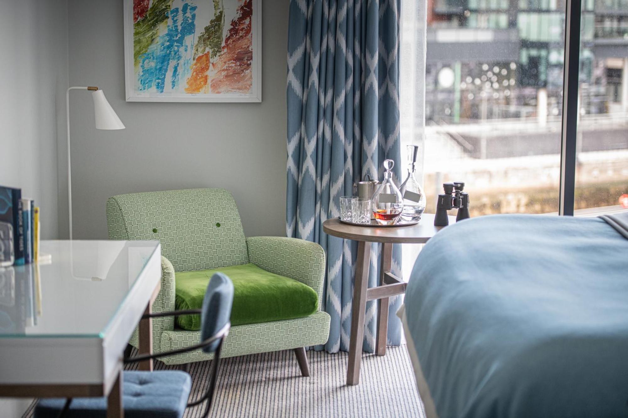 Harbour Hotel & Spa Southampton Eksteriør billede A room at the hotel